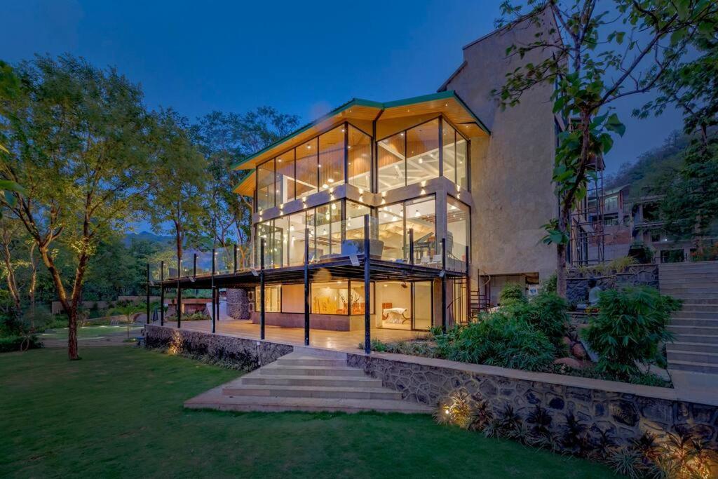 Saffronstays Sonnet Khopoli Luaran gambar